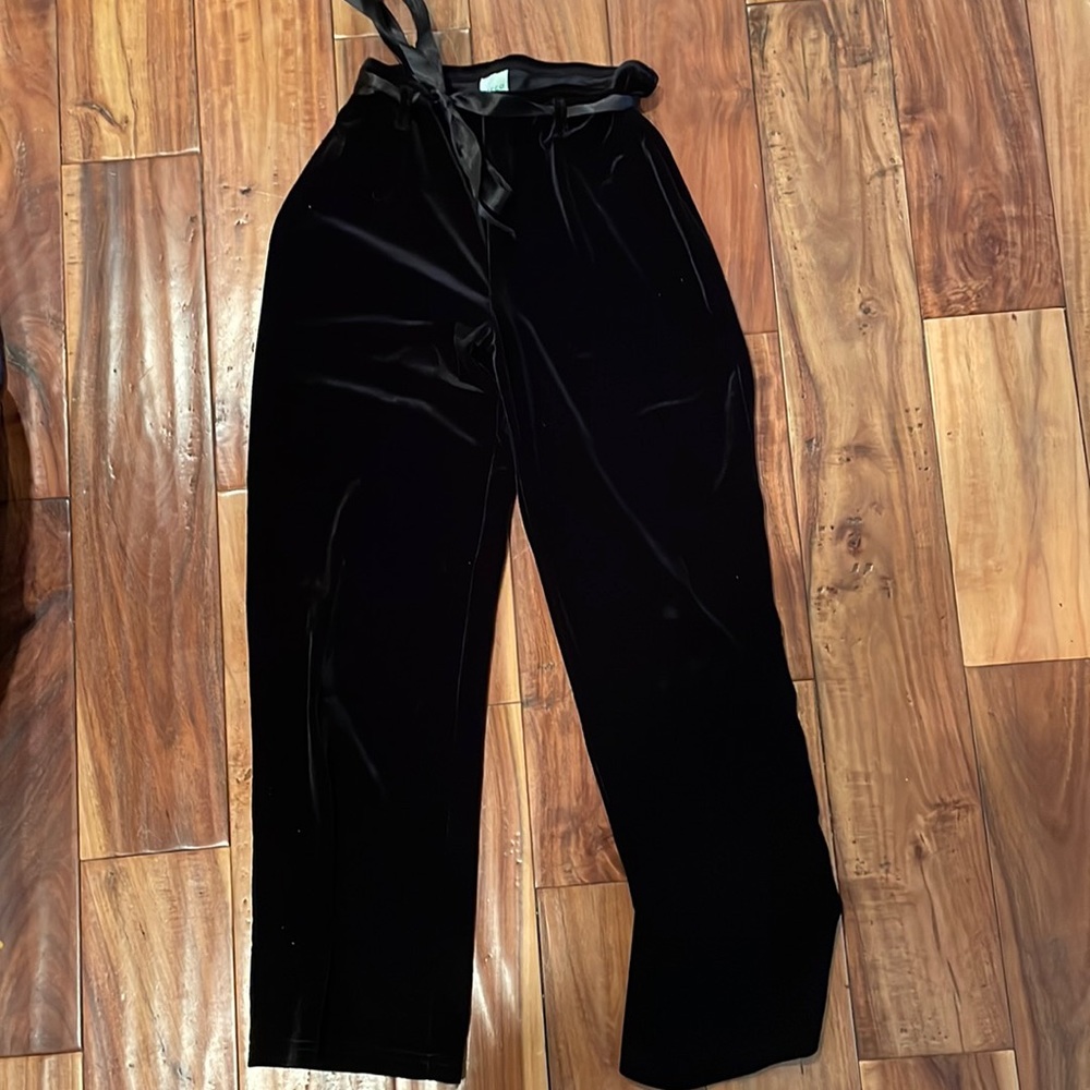 Girls Circo black velvet pants